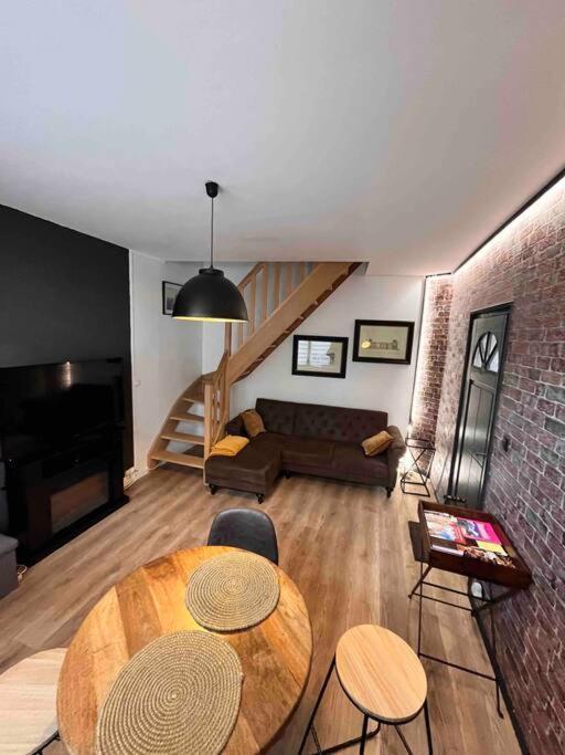 North Cosy House - Douai Centre Apartment Ngoại thất bức ảnh